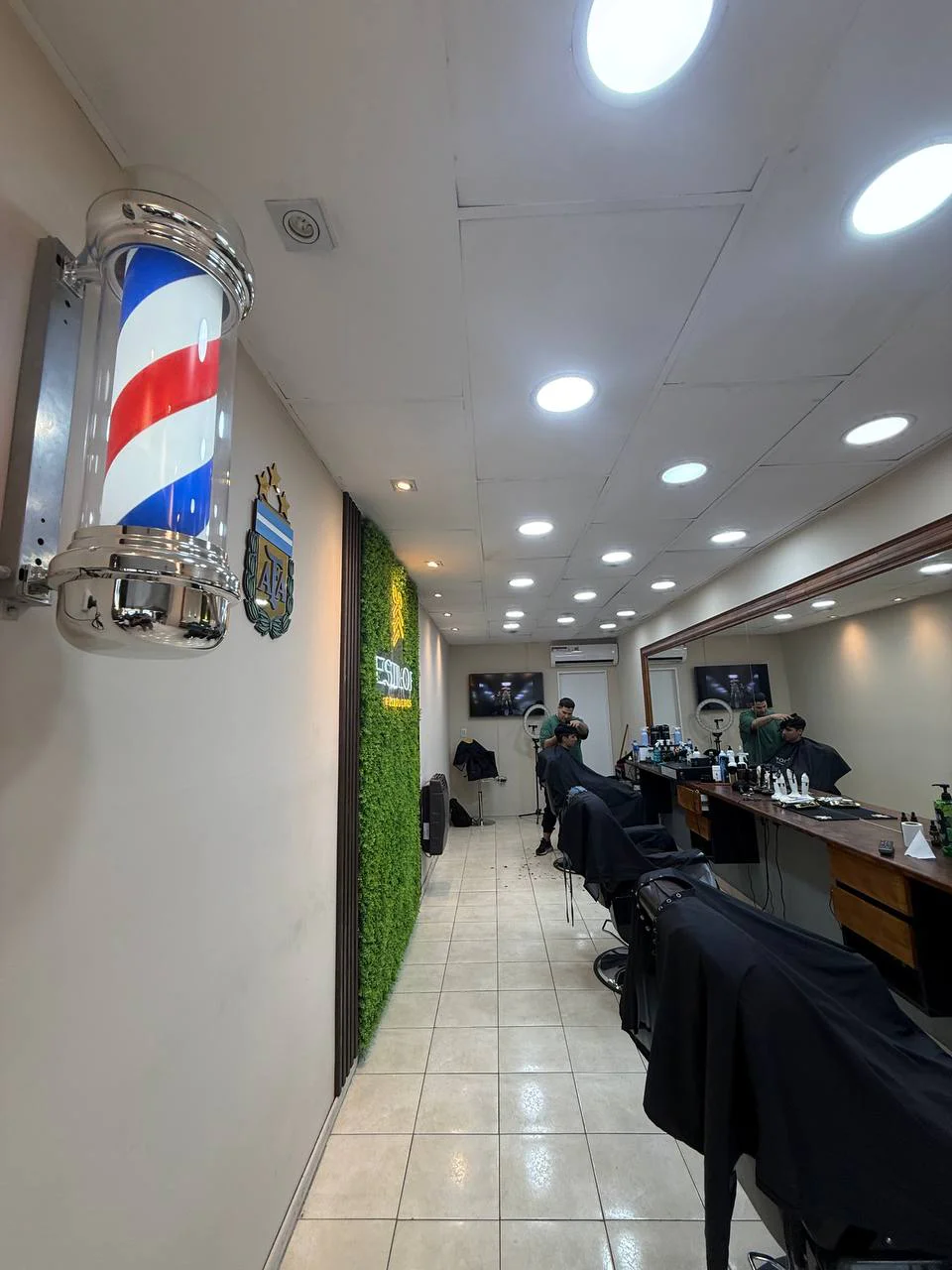 LOCAL Y QUINCHO EN VENTA - Imagen 2
