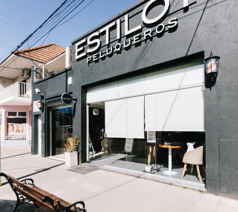 LOCAL Y QUINCHO EN VENTA