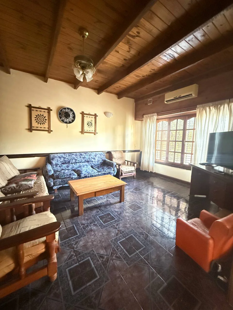 CASA EN VENTA CHARLONE 524 - Imagen 3